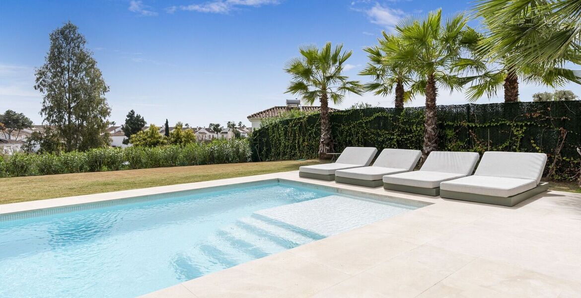 Villa for rent in Estepona