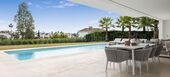 Villa for rent in Estepona