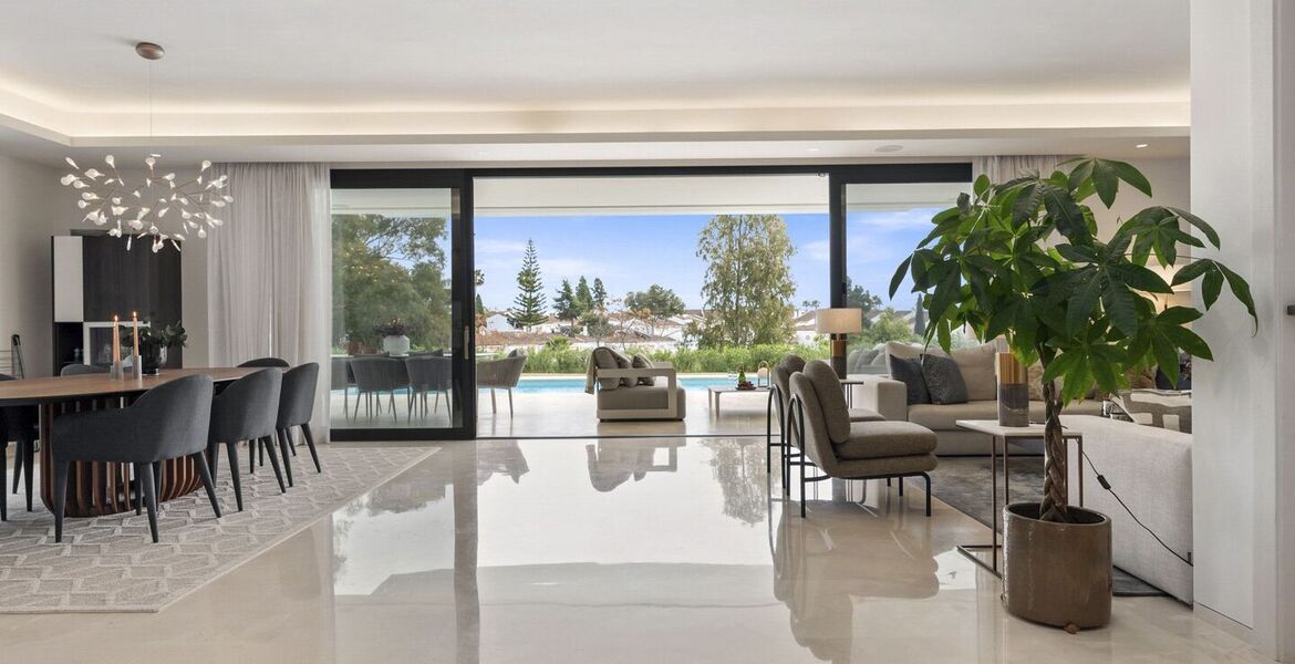 Villa for rent in Estepona