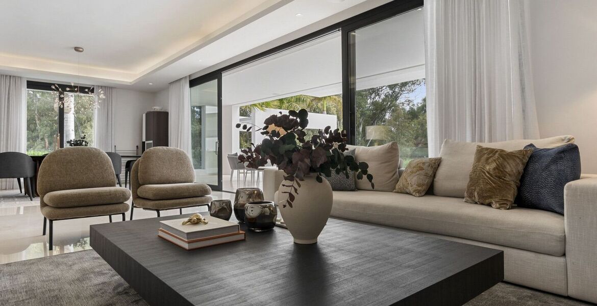 Villa for rent in Estepona