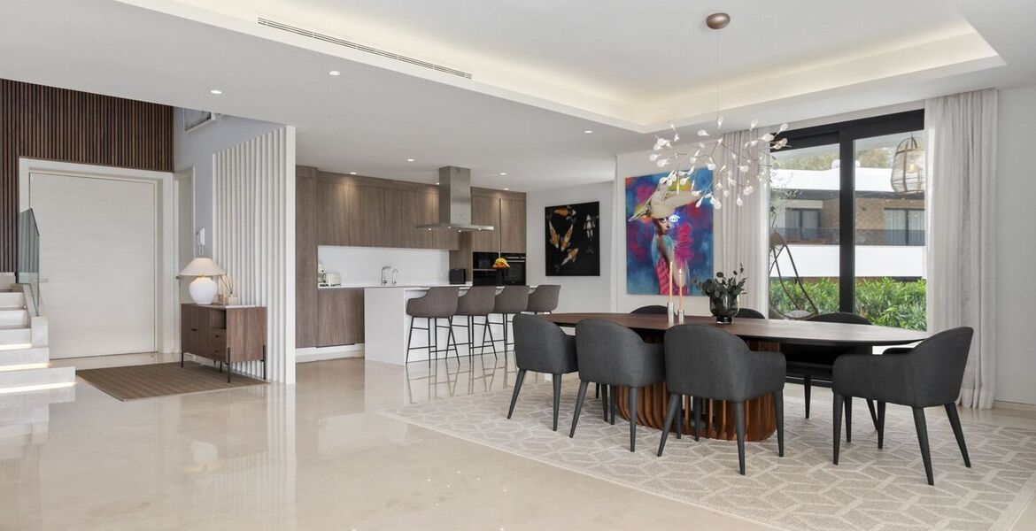 Villa for rent in Estepona