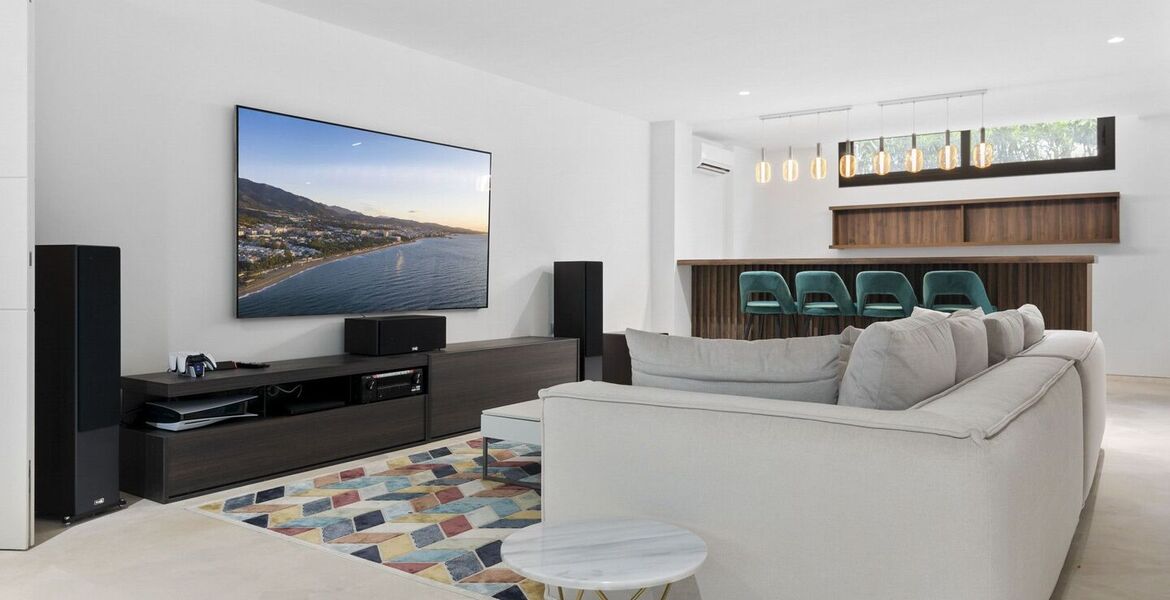 Villa for rent in Estepona