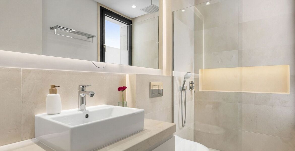 Villa for rent in Estepona