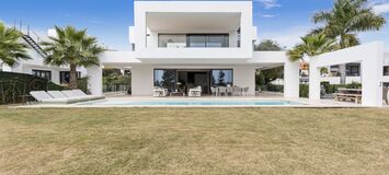 Villa for rent in Estepona