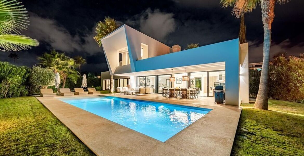 Villa for rent in Estepona