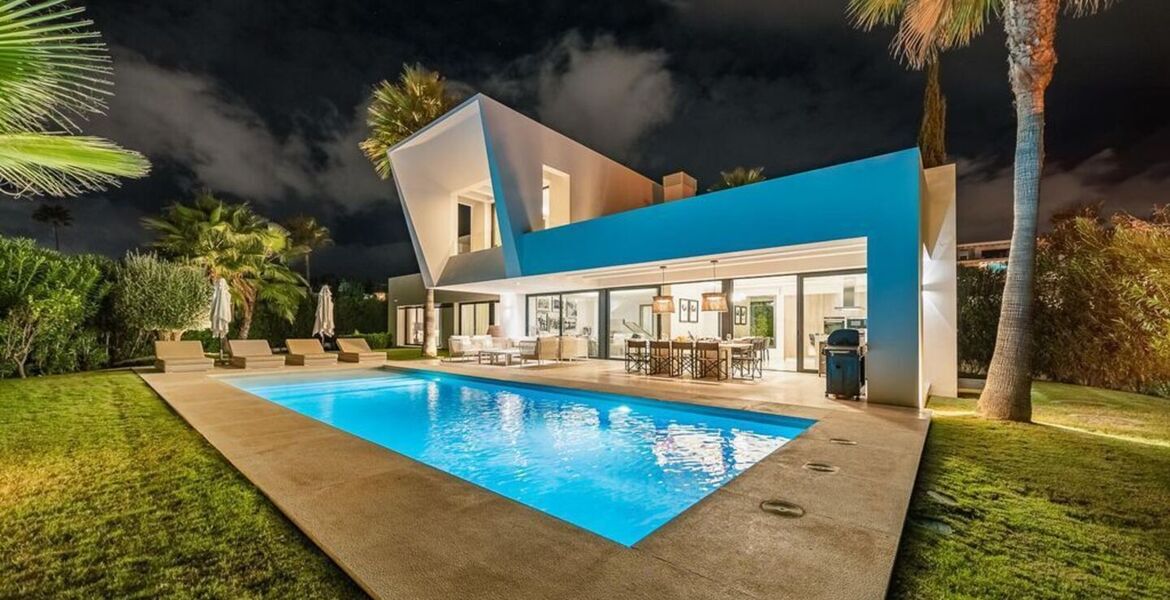 Villa for rent in Estepona