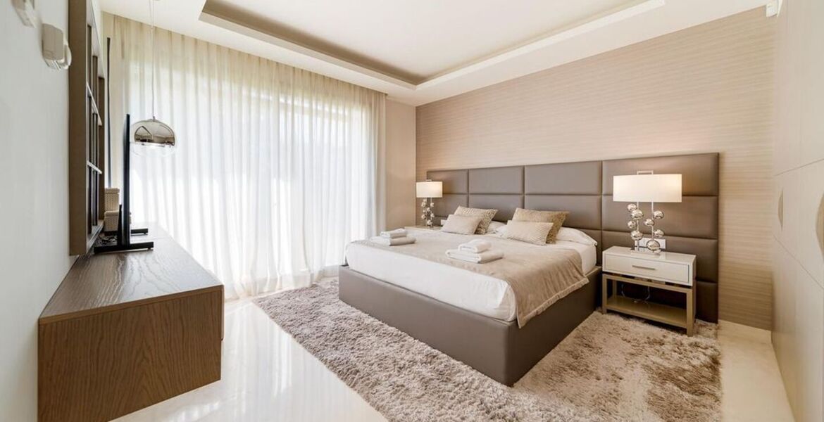 Villa for rent in Estepona
