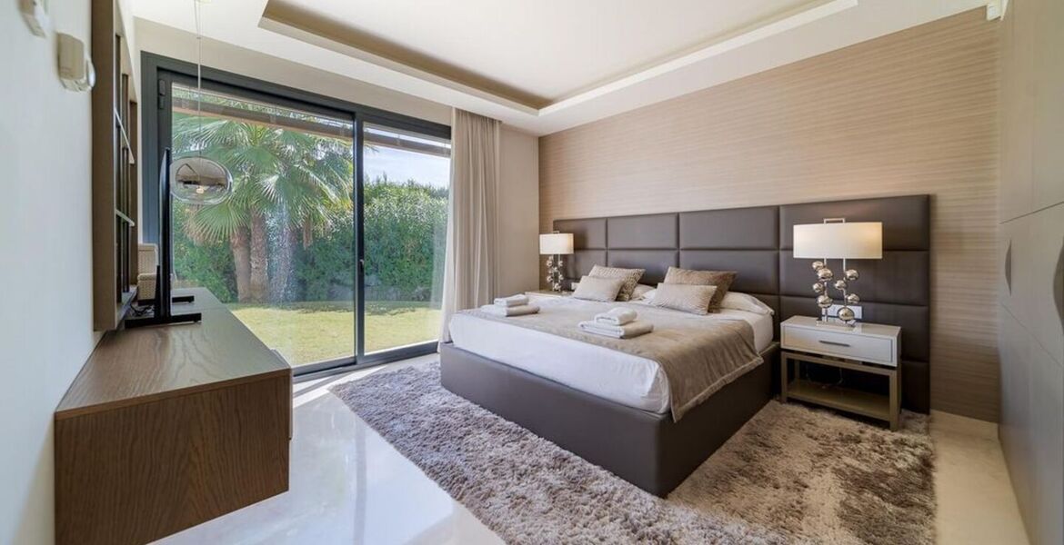Villa for rent in Estepona