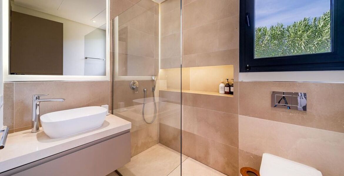 Villa for rent in Estepona