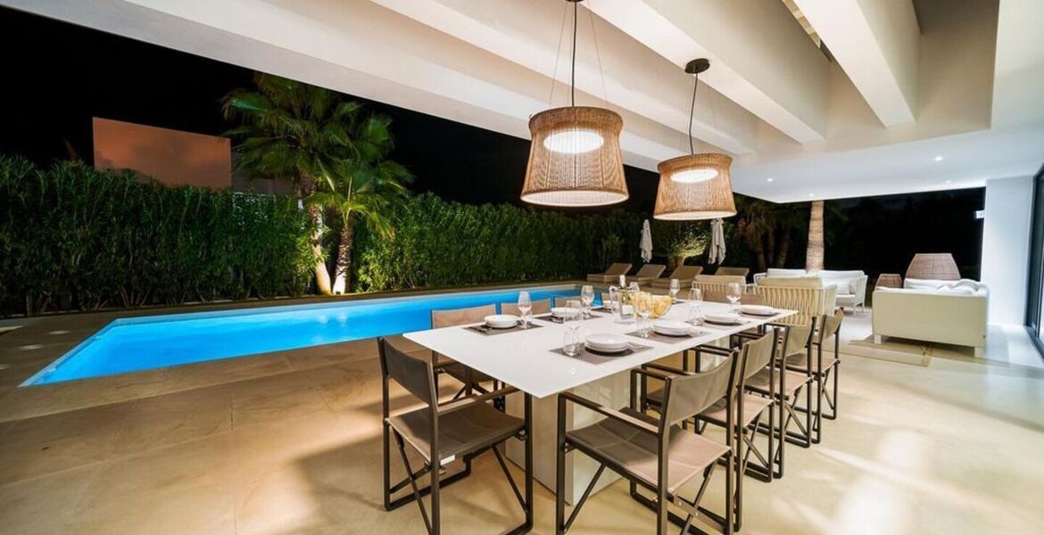 Villa for rent in Estepona