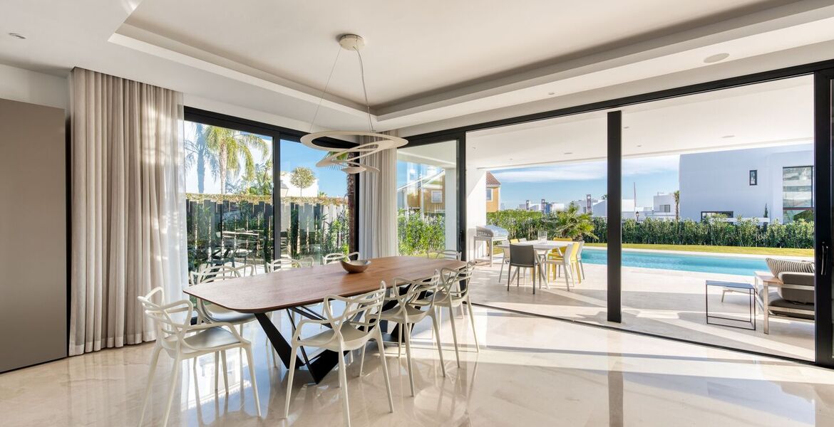Villa en alquiler en Estepona