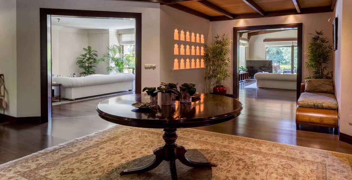 Villa en alquiler en Rio Real Marbella
