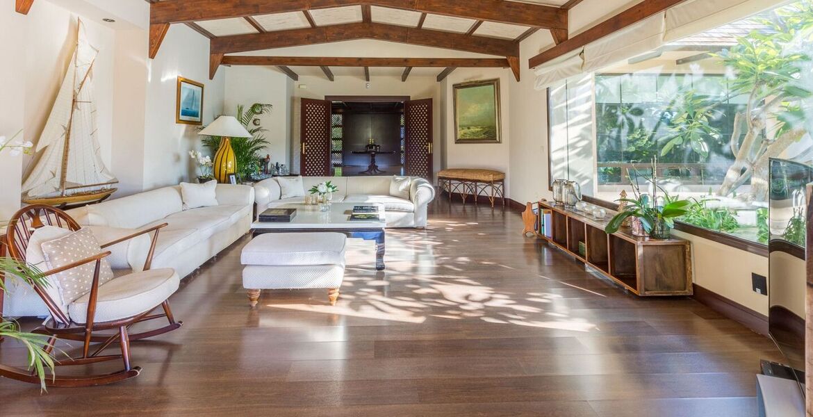 Villa en alquiler en Rio Real Marbella
