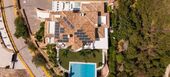 Villa in Marbella with Breathtaking Sea and Mountain Views