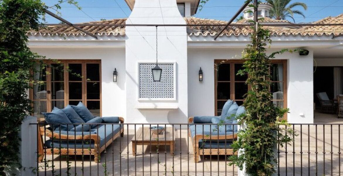 Villa de lujo en la Milla de Oro de Marbella con piscina