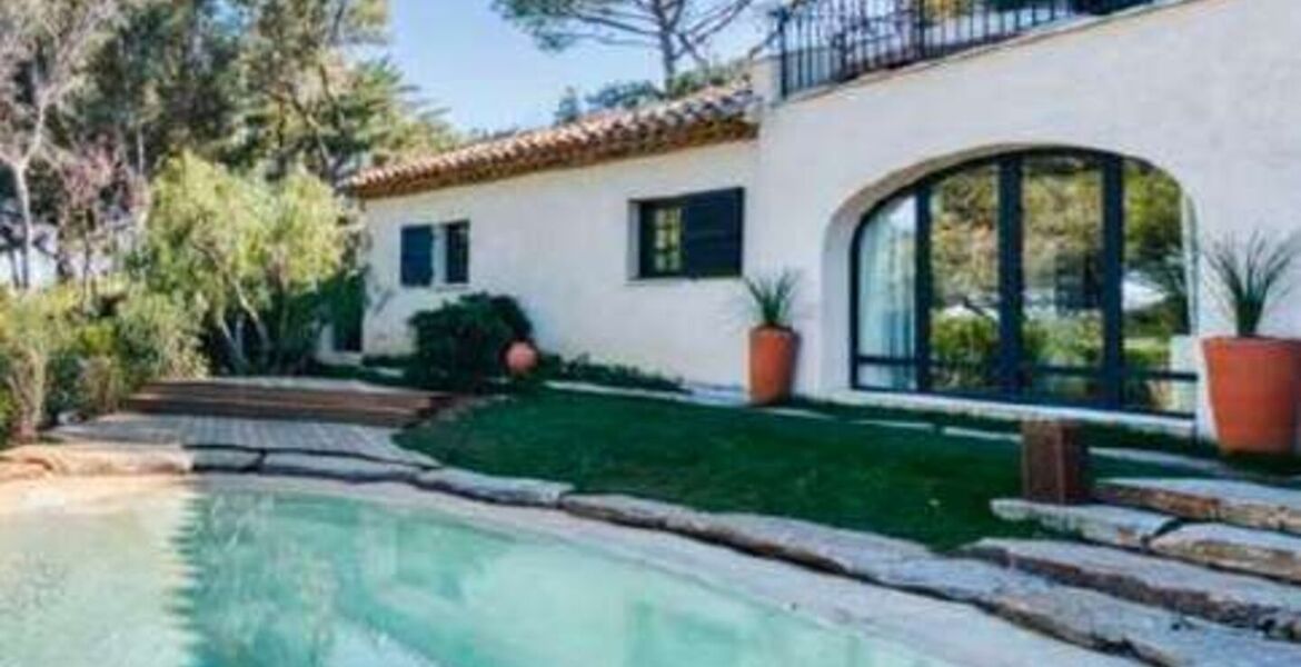 Luxury villa for rent in Saint Tropez