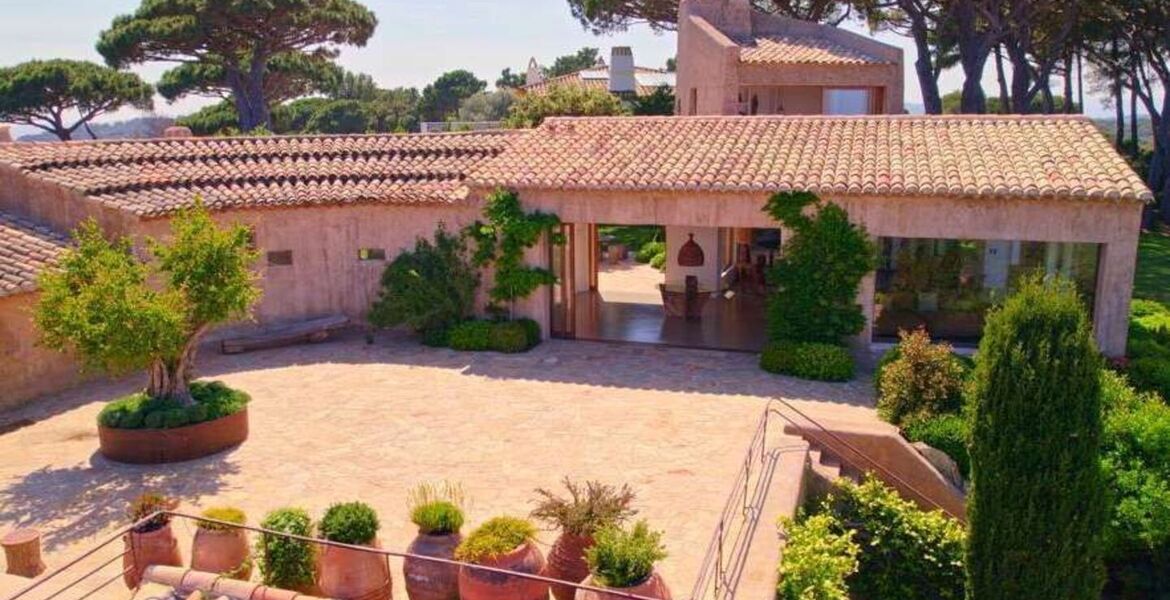 Luxury villa in Saint Tropez
