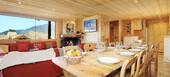 Chalet skis aux pieds à Courchevel La Tania 
