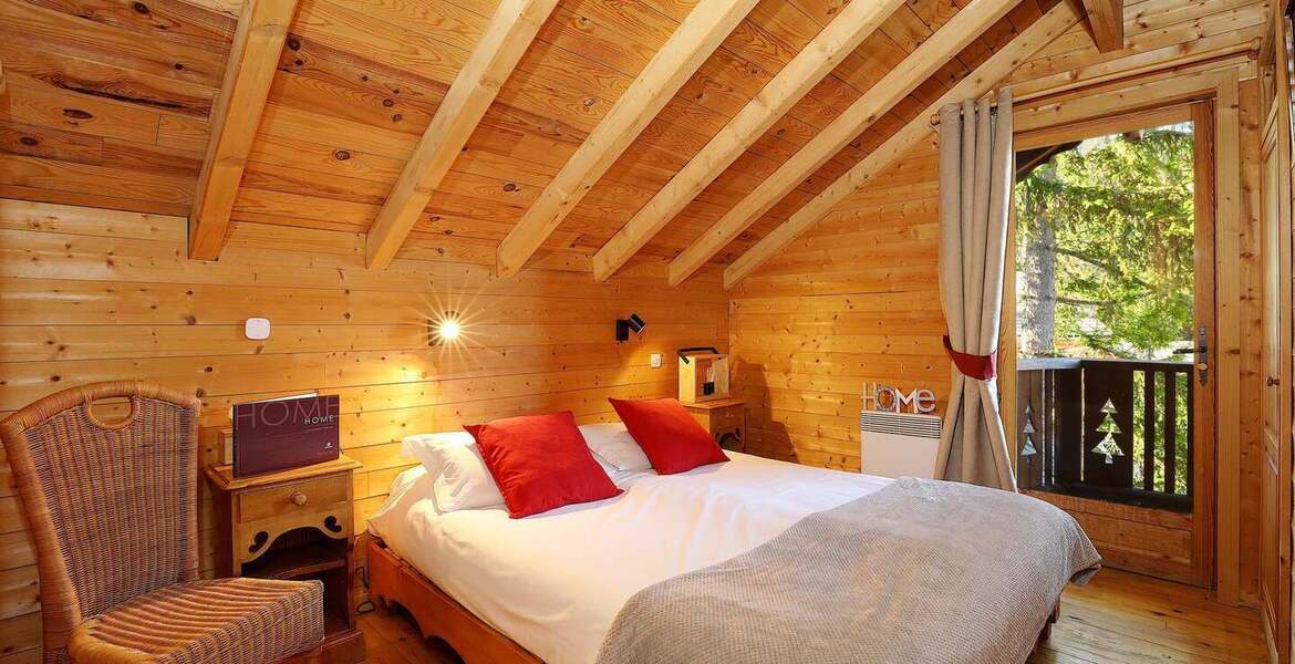 Chalet skis aux pieds à Courchevel La Tania 
