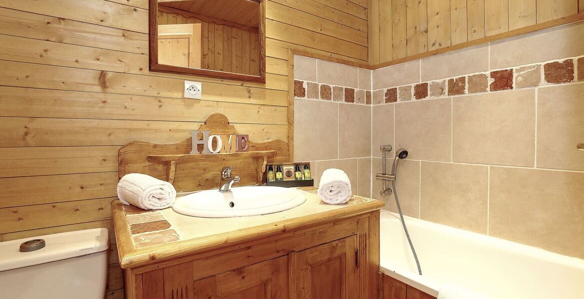 Chalet skis aux pieds à Courchevel La Tania 