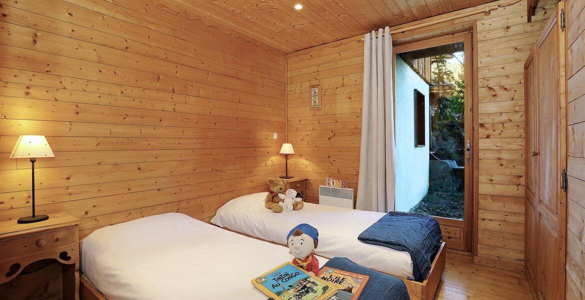 Chalet skis aux pieds à Courchevel La Tania 