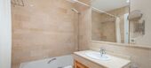 Amplio apartamento de 3 dormitorios en Oasis de Marbella