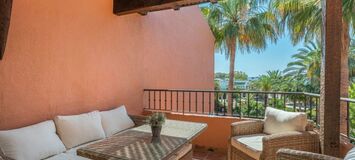 Amplio apartamento de 3 dormitorios en Oasis de Marbella
