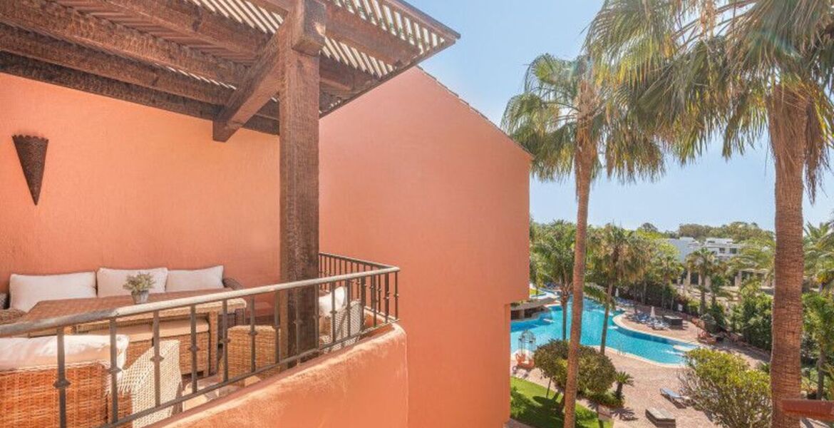 Amplio apartamento de 3 dormitorios en Oasis de Marbella