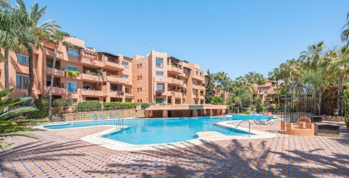 Апартаменты на первом этаже в Oasis Marbella