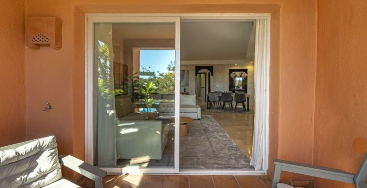 Апартаменты на первом этаже в Oasis Marbella
