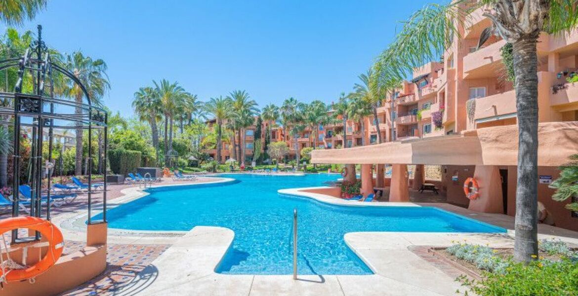 Апартаменты на первом этаже в Oasis Marbella
