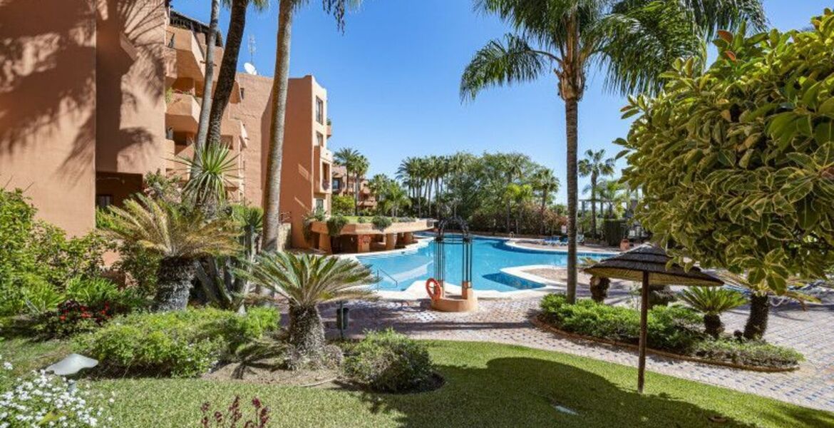 Апартаменты на первом этаже в Oasis Marbella