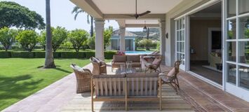 Impresionante villa de estilo rústico en Marbella Hill Club