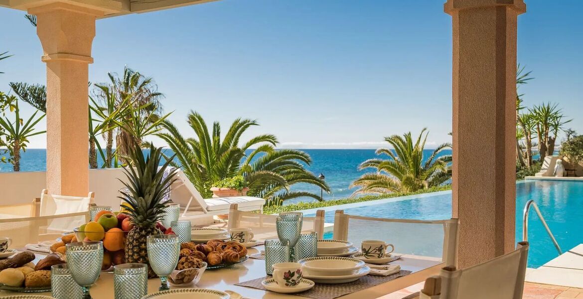 Villa en bord de mer sur le Golden Mile de Marbella