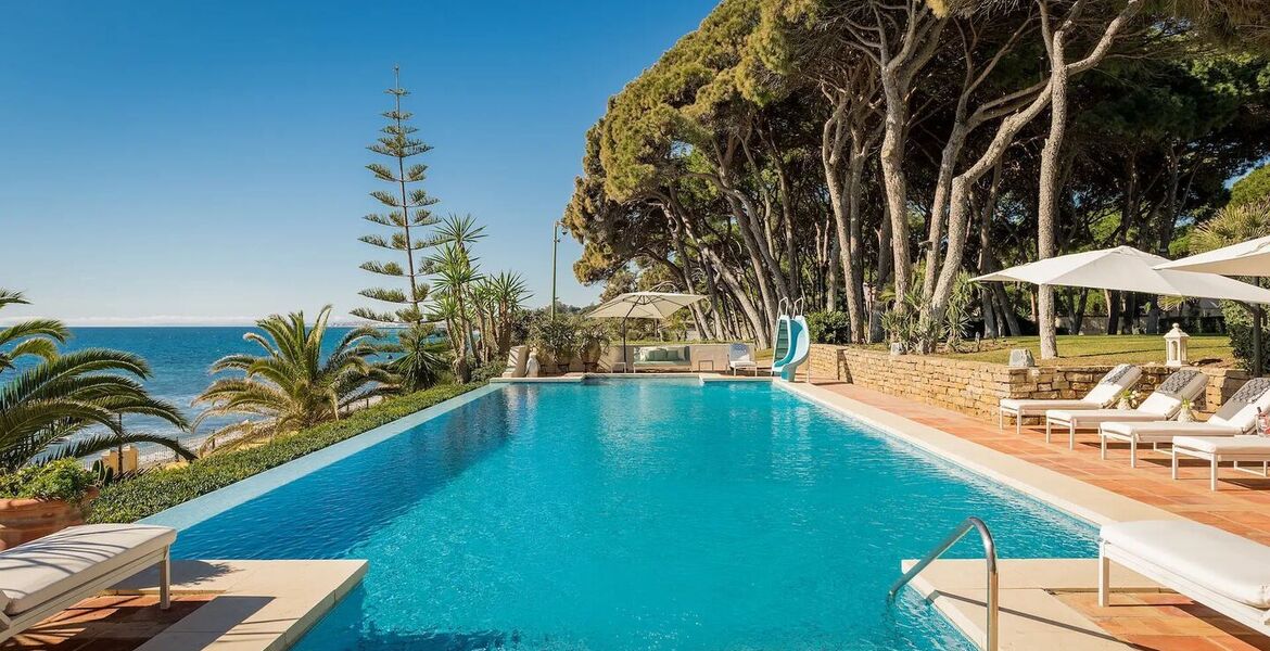 Villa en bord de mer sur le Golden Mile de Marbella