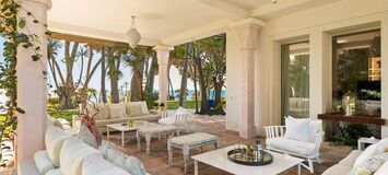 Villa en bord de mer sur le Golden Mile de Marbella