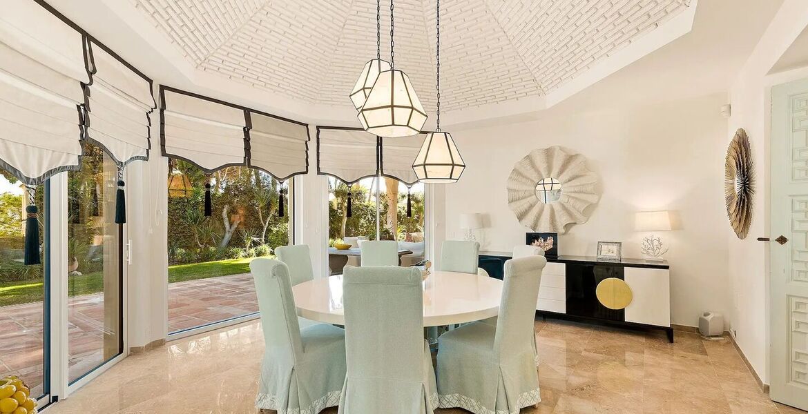 Villa en bord de mer sur le Golden Mile de Marbella