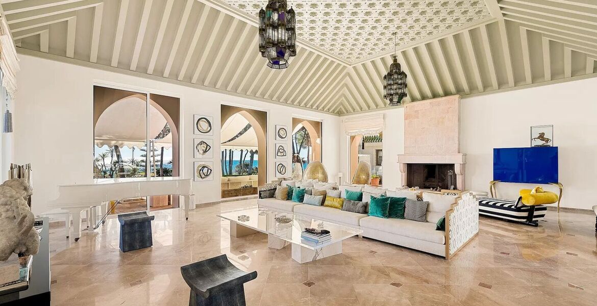 Villa en bord de mer sur le Golden Mile de Marbella