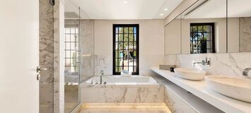 Villa en bord de mer sur le Golden Mile de Marbella