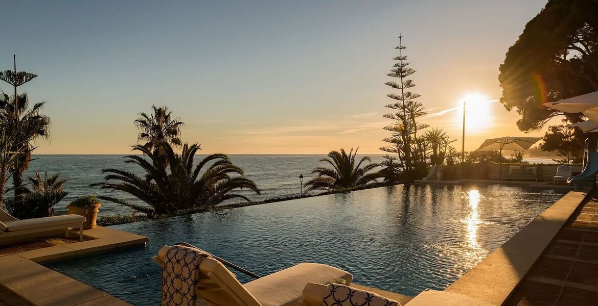 Villa en bord de mer sur le Golden Mile de Marbella