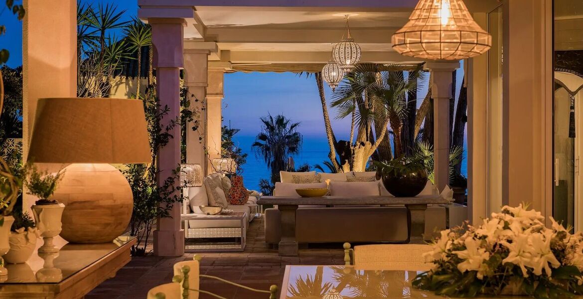 Villa en bord de mer sur le Golden Mile de Marbella