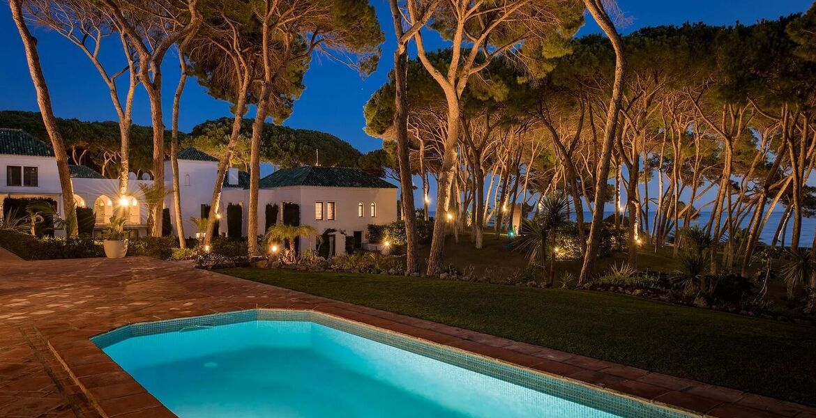 Villa en bord de mer sur le Golden Mile de Marbella