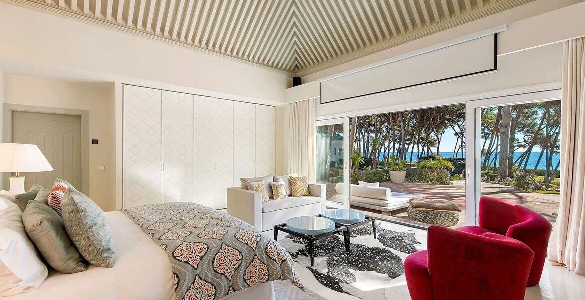 Villa en bord de mer sur le Golden Mile de Marbella