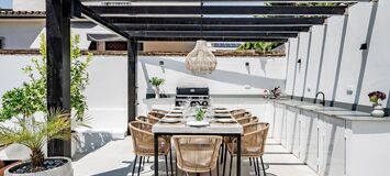 Luxury 8-Bedroom Villa Ideal for Families and Groups