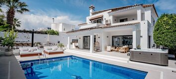 Luxury 8-Bedroom Villa Ideal for Families and Groups