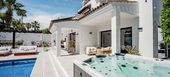 Luxury 8-Bedroom Villa Ideal for Families and Groups