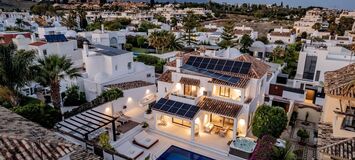 Luxury 8-Bedroom Villa Ideal for Families and Groups