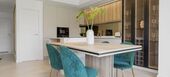 Elegante Apartamento de 2 Dormitorios en Nueva Andalucía