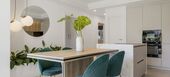 Elegante Apartamento de 2 Dormitorios en Nueva Andalucía