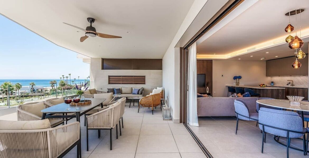 Luxury apartment for rent in Beach Front Estepona